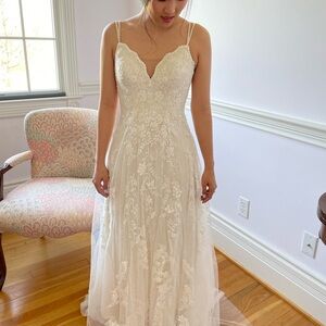 New Melissa Sweet Bridal Gown